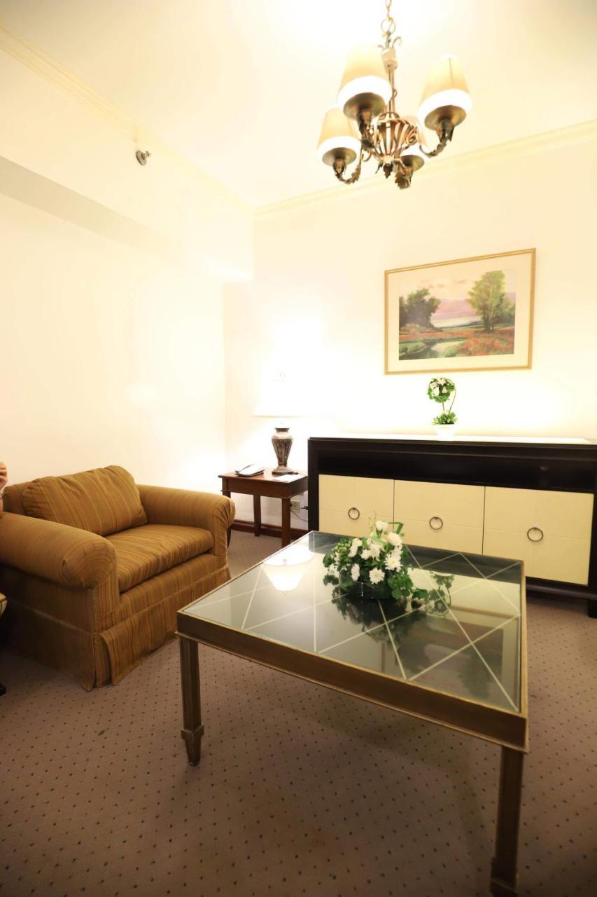Tiara Oriental Hotel Makati City Exterior photo